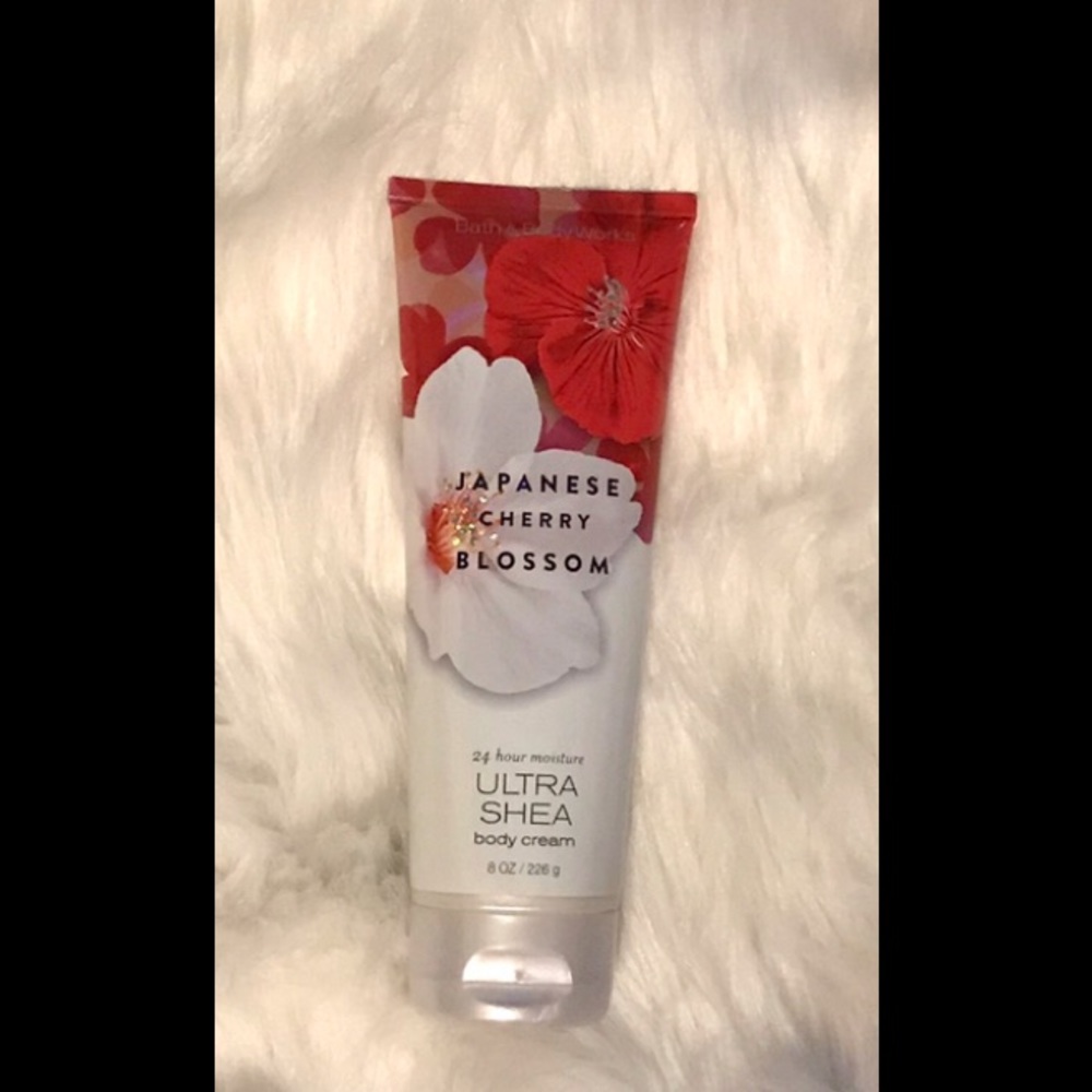 Bath&Body Works Japanese Cherry Blossom Lotion
